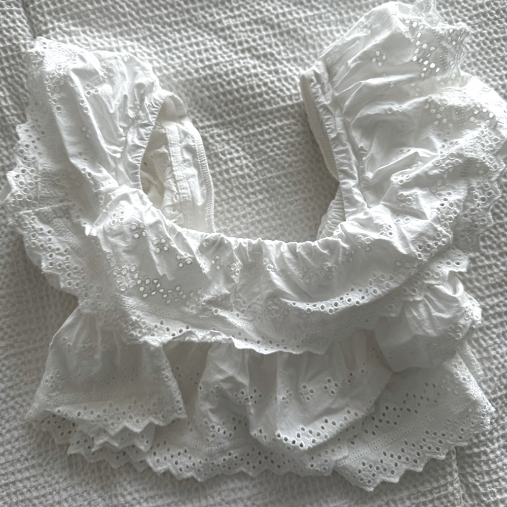 Zara White Lace Eyelet Blouse